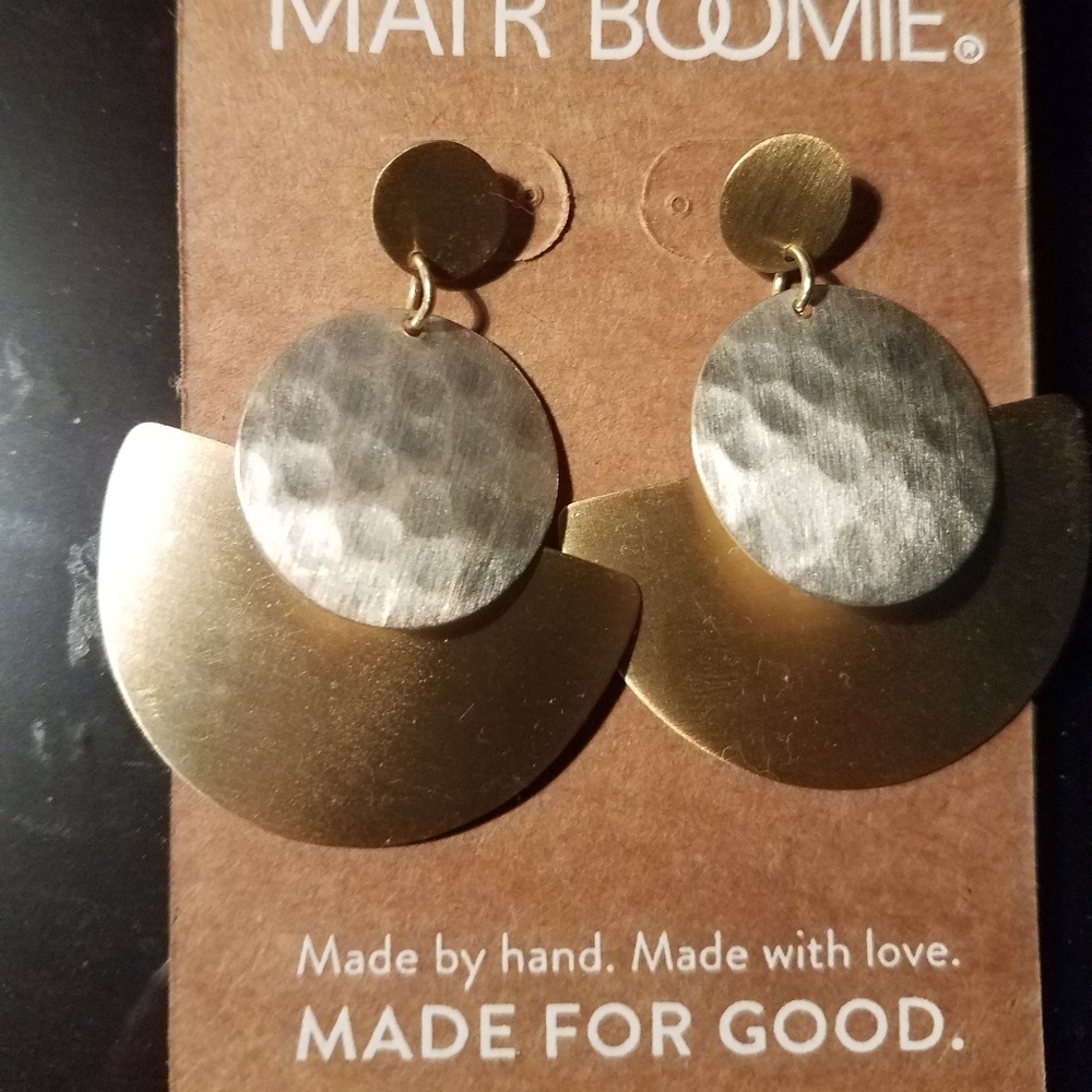 Matr Boomie earrings